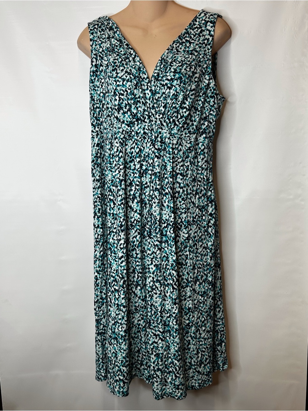 St. John's Bay Teal and Black Patterned V-Neck Midi Dress